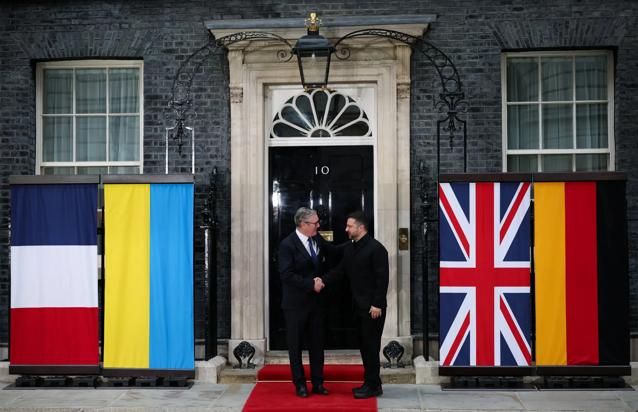 Ukraine Turns to Europe as U.S. Steps Back as Mediator in Peace Talks
